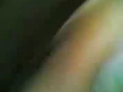 Busty bombshell پس از فيلم سوپر پسر با پسر بازی سریع اسباب بازی خراب می شود