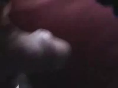 دانش آموز تشنه تبادل فیلم سکسی زهره بازیگر بر روی یک تخت بزرگ لعنتی می شود